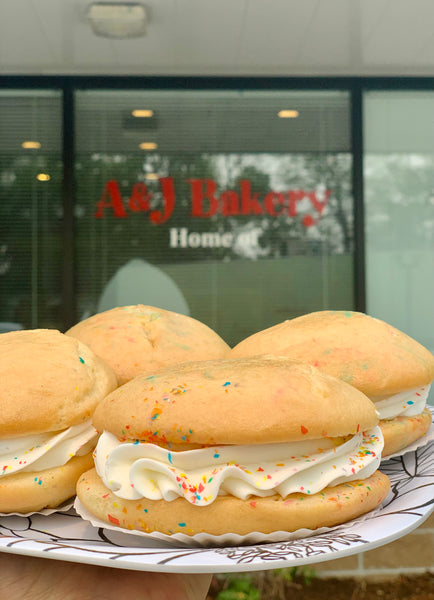 Allergen friendly Funfetti Whoppie Pies 4 pack