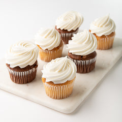 4 pk Vegan Cupcakes w/ Frosting on side