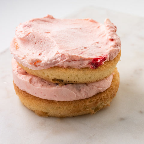 4 inch Strawberry Creme Cake