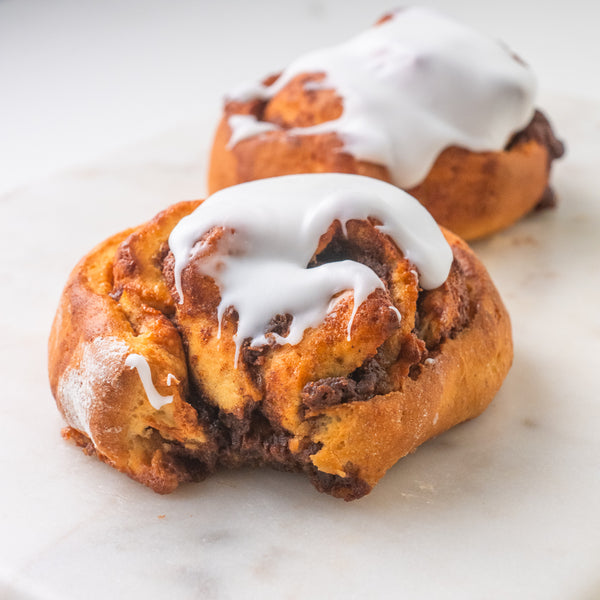 2 Pack Cinnamon Buns